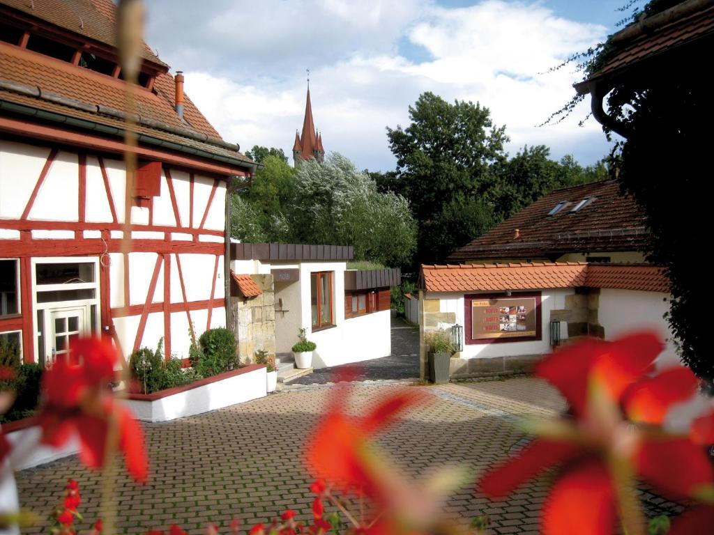 Hotel Hof 19 - Das charmante Ambienthotel Nürnberg Heroldsberg Buitenkant foto